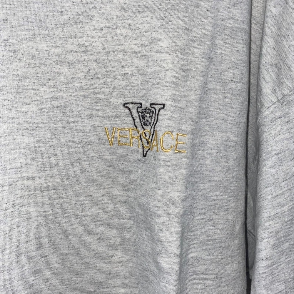 Versace Unisex T-shirt with embroided Logo Size XXL EUC